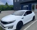 Белый Киа Оптима, объемом двигателя 2 л и пробегом 290 тыс. км за 9150 $, фото 2 на Automoto.ua