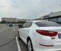 Белый Киа Оптима, объемом двигателя 2.4 л и пробегом 150 тыс. км за 9500 $, фото 4 на Automoto.ua