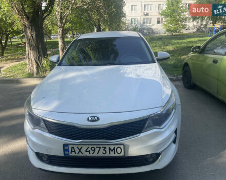Киа Оптима 2015 в Харькове на Automoto.ua Белый Киа Оптима, объемом двигателя 2.4 л и пробегом 190 тыс. км за 10500 $, фото 4 на Automoto.ua