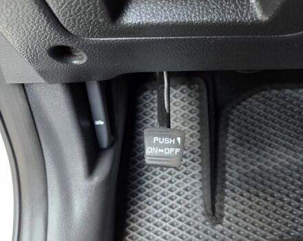 Білий Кіа Оптіма, об'ємом двигуна 2.4 л та пробігом 185 тис. км за 8400 $, фото 21 на Automoto.ua