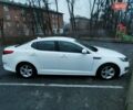 Білий Кіа Оптіма, об'ємом двигуна 2.36 л та пробігом 135 тис. км за 8800 $, фото 18 на Automoto.ua