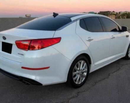 Белый Киа Оптима, объемом двигателя 2.4 л и пробегом 122 тыс. км за 7300 $, фото 6 на Automoto.ua