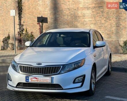 Кіа Оптіма 2015 у Одесі на Automoto.ua Білий Кіа Оптіма, об'ємом двигуна 2.36 л та пробігом 298 тис. км за 9500 $, фото 1 на Automoto.ua