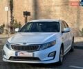 Кіа Оптіма 2015 у Одесі на Automoto.ua Білий Кіа Оптіма, об'ємом двигуна 2.36 л та пробігом 298 тис. км за 9500 $, фото 1 на Automoto.ua