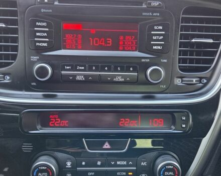 Білий Кіа Оптіма, об'ємом двигуна 2.4 л та пробігом 185 тис. км за 8400 $, фото 13 на Automoto.ua