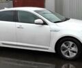 Белый Киа Оптима, объемом двигателя 0 л и пробегом 217 тыс. км за 11000 $, фото 1 на Automoto.ua