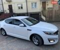 Белый Киа Оптима, объемом двигателя 2.4 л и пробегом 240 тыс. км за 9800 $, фото 11 на Automoto.ua