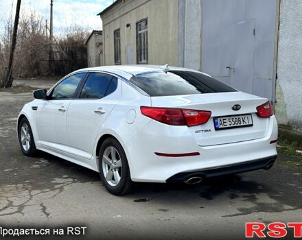 Білий Кіа Оптіма, об'ємом двигуна 2.4 л та пробігом 190 тис. км за 9300 $, фото 1 на Automoto.ua