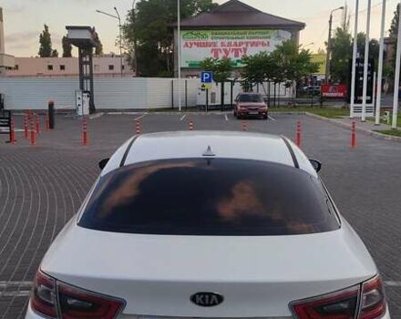 Киа Оптима 2015 в Одессе на Automoto.ua Белый Киа Оптима, объемом двигателя 2.4 л и пробегом 148 тыс. км за 12500 $, фото 5 на Automoto.ua