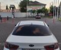Киа Оптима 2015 в Одессе на Automoto.ua Белый Киа Оптима, объемом двигателя 2.4 л и пробегом 148 тыс. км за 12500 $, фото 5 на Automoto.ua