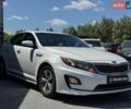 Білий Кіа Оптіма, об'ємом двигуна 2.4 л та пробігом 190 тис. км за 10697 $, фото 4 на Automoto.ua