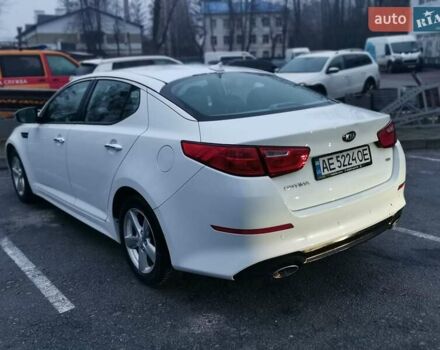 Білий Кіа Оптіма, об'ємом двигуна 2.36 л та пробігом 135 тис. км за 8800 $, фото 13 на Automoto.ua