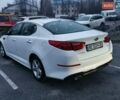Білий Кіа Оптіма, об'ємом двигуна 2.36 л та пробігом 135 тис. км за 8800 $, фото 13 на Automoto.ua