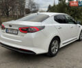 Белый Киа Оптима, объемом двигателя 2.4 л и пробегом 152 тыс. км за 10500 $, фото 4 на Automoto.ua