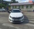 Белый Киа Оптима, объемом двигателя 2.36 л и пробегом 240 тыс. км за 6500 $, фото 1 на Automoto.ua