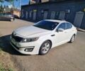 Белый Киа Оптима, объемом двигателя 2.4 л и пробегом 163 тыс. км за 9890 $, фото 1 на Automoto.ua