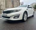 Киа Оптима 2015 в Харькове на Automoto.ua Белый Киа Оптима, объемом двигателя 2.4 л и пробегом 120 тыс. км за 7300 $, фото 1 на Automoto.ua