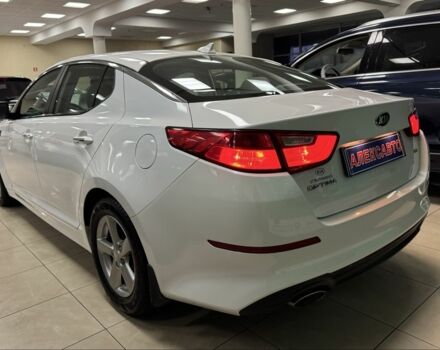 Білий Кіа Оптіма, об'ємом двигуна 2.4 л та пробігом 88 тис. км за 9800 $, фото 1 на Automoto.ua