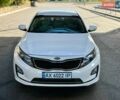 Білий Кіа Оптіма, об'ємом двигуна 2.36 л та пробігом 190 тис. км за 10300 $, фото 21 на Automoto.ua