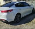 Білий Кіа Оптіма, об'ємом двигуна 2 л та пробігом 173 тис. км за 13000 $, фото 3 на Automoto.ua