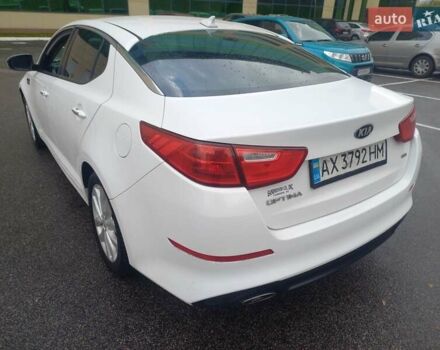 Киа Оптима 2015 в Харькове на Automoto.ua Белый Киа Оптима, объемом двигателя 2.4 л и пробегом 120 тыс. км за 7300 $, фото 2 на Automoto.ua