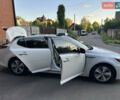 Білий Кіа Оптіма, об'ємом двигуна 2.36 л та пробігом 160 тис. км за 13000 $, фото 11 на Automoto.ua