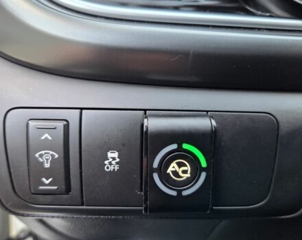 Білий Кіа Оптіма, об'ємом двигуна 2.4 л та пробігом 185 тис. км за 8400 $, фото 20 на Automoto.ua