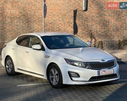 Кіа Оптіма 2015 у Одесі на Automoto.ua Білий Кіа Оптіма, об'ємом двигуна 2.36 л та пробігом 298 тис. км за 9500 $, фото 5 на Automoto.ua