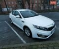 Білий Кіа Оптіма, об'ємом двигуна 2.36 л та пробігом 135 тис. км за 8800 $, фото 19 на Automoto.ua
