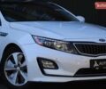 Белый Киа Оптима, объемом двигателя 2.36 л и пробегом 160 тыс. км за 13000 $, фото 3 на Automoto.ua