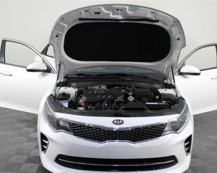 Белый Киа Оптима, объемом двигателя 2 л и пробегом 66 тыс. км за 10500 $, фото 9 на Automoto.ua