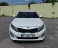Білий Кіа Оптіма, об'ємом двигуна 2.4 л та пробігом 117 тис. км за 10528 $, фото 5 на Automoto.ua