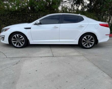 Белый Киа Оптима, объемом двигателя 2 л и пробегом 77 тыс. км за 6500 $, фото 3 на Automoto.ua