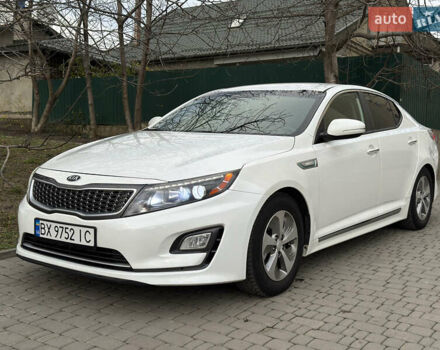 Белый Киа Оптима, объемом двигателя 2.4 л и пробегом 152 тыс. км за 10500 $, фото 5 на Automoto.ua