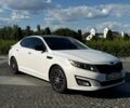Белый Киа Оптима, объемом двигателя 2.36 л и пробегом 189 тыс. км за 12000 $, фото 2 на Automoto.ua