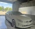 Білий Кіа Оптіма, об'ємом двигуна 2 л та пробігом 138 тис. км за 9006 $, фото 3 на Automoto.ua