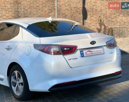 Кіа Оптіма 2015 у Одесі на Automoto.ua Білий Кіа Оптіма, об'ємом двигуна 2.36 л та пробігом 298 тис. км за 9500 $, фото 12 на Automoto.ua