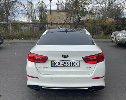 Білий Кіа Оптіма, об'ємом двигуна 2 л та пробігом 173 тис. км за 12800 $, фото 6 на Automoto.ua