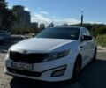 Белый Киа Оптима, объемом двигателя 2.36 л и пробегом 189 тыс. км за 12000 $, фото 7 на Automoto.ua