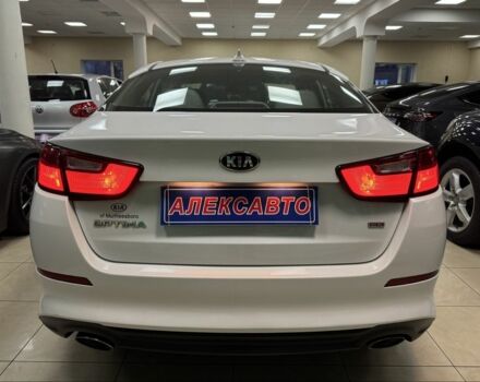 Білий Кіа Оптіма, об'ємом двигуна 2.4 л та пробігом 88 тис. км за 9800 $, фото 2 на Automoto.ua
