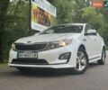Белый Киа Оптима, объемом двигателя 2.36 л и пробегом 208 тыс. км за 10499 $, фото 1 на Automoto.ua