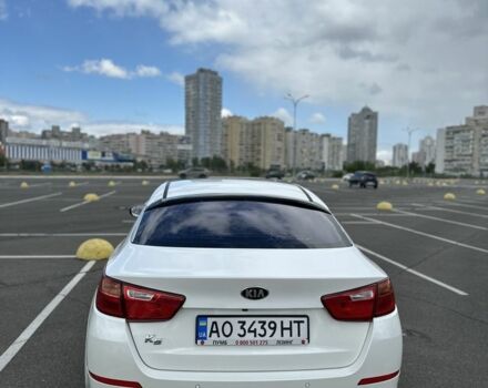 Білий Кіа Оптіма, об'ємом двигуна 2 л та пробігом 133 тис. км за 12000 $, фото 5 на Automoto.ua