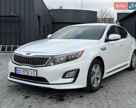 Белый Киа Оптима, объемом двигателя 2.4 л и пробегом 152 тыс. км за 10500 $, фото 8 на Automoto.ua