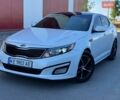 Белый Киа Оптима, объемом двигателя 2.36 л и пробегом 270 тыс. км за 8800 $, фото 2 на Automoto.ua