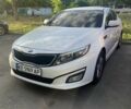 Белый Киа Оптима, объемом двигателя 2.4 л и пробегом 193 тыс. км за 9999 $, фото 1 на Automoto.ua
