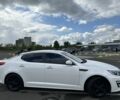 Білий Кіа Оптіма, об'ємом двигуна 2 л та пробігом 133 тис. км за 12000 $, фото 9 на Automoto.ua
