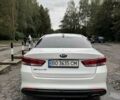 Білий Кіа Оптіма, об'ємом двигуна 2.4 л та пробігом 113 тис. км за 11400 $, фото 11 на Automoto.ua