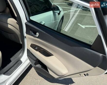 Белый Киа Оптима, объемом двигателя 2.4 л и пробегом 112 тыс. км за 12300 $, фото 15 на Automoto.ua