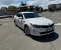 Білий Кіа Оптіма, об'ємом двигуна 2.4 л та пробігом 112 тис. км за 12000 $, фото 6 на Automoto.ua