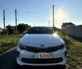 Білий Кіа Оптіма, об'ємом двигуна 2 л та пробігом 161 тис. км за 15512 $, фото 7 на Automoto.ua